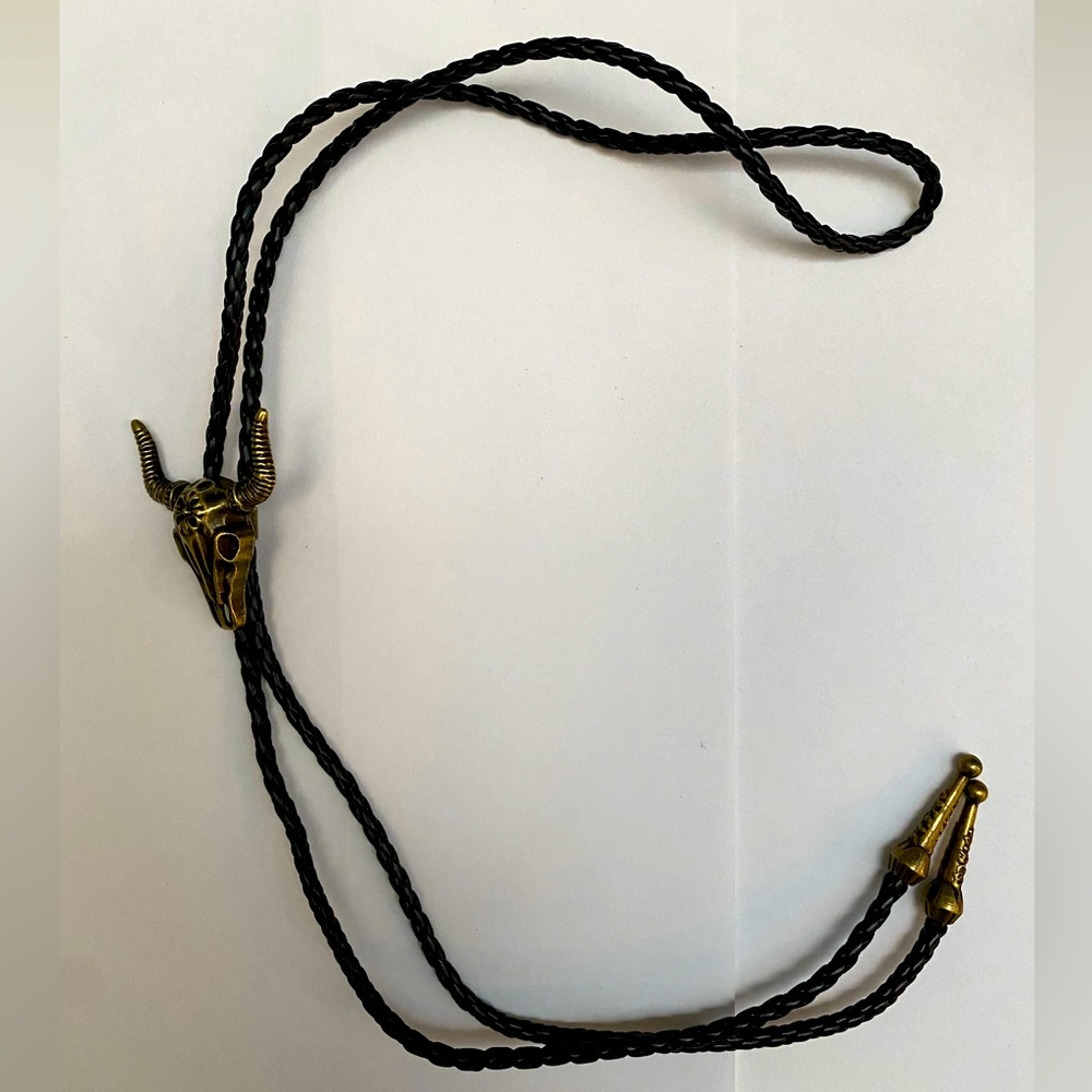 Western Cow Skull Bolo Tie